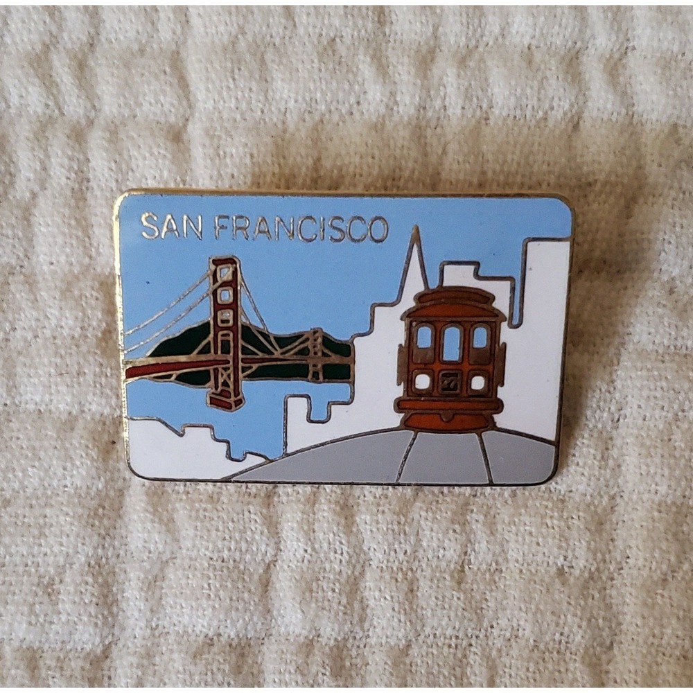 San Francisco‎ Enamel Pin
